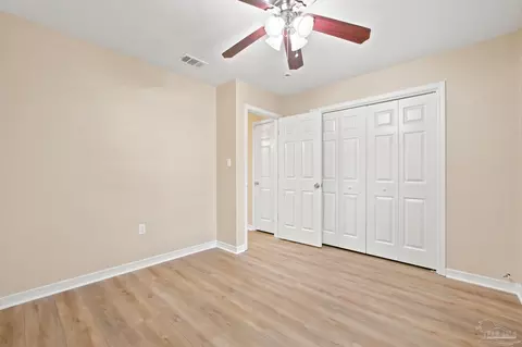 Bedroom - 5708 Bronco Pl, Milton, FL 32570 photo 4 of 4