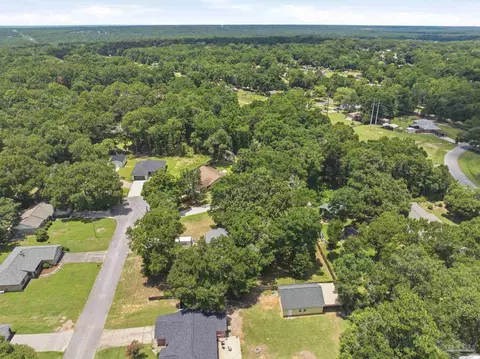 View/Area - 5708 Bronco Pl, Milton, FL 32570 photo 11 of 13