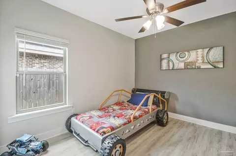 Bedroom - 6118 Cherry Hill Cir, Pace, FL 32571 photo 11 of 11
