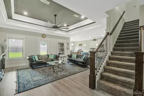 Entry Way - 6118 Cherry Hill Cir, Pace, FL 32571 photo 5 of 9
