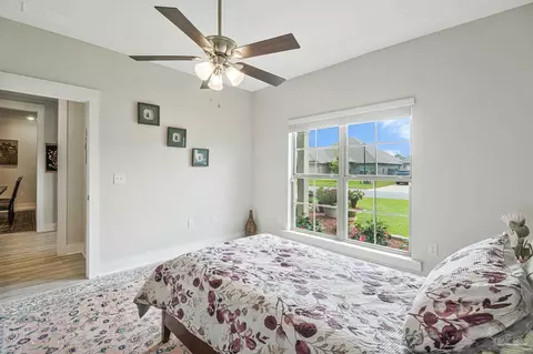 Bedroom - 6118 Cherry Hill Cir, Pace, FL 32571 photo 6 of 11