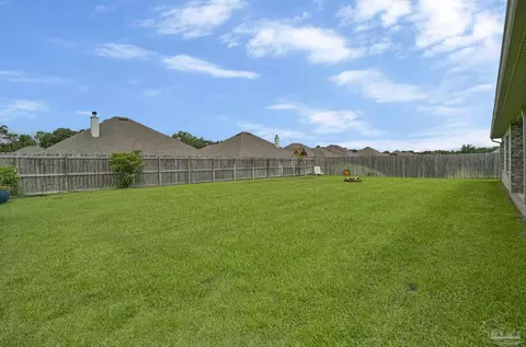 Exterior - 6118 Cherry Hill Cir, Pace, FL 32571 photo 7 of 11