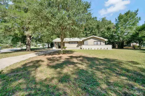 Exterior - 6480 Cypress St, Milton, FL 32570 photo 1 of 11