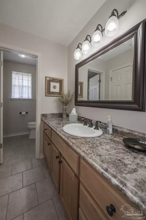 Bath - 1804 Condor Dr, Cantonment, FL 32533 photo 2 of 9