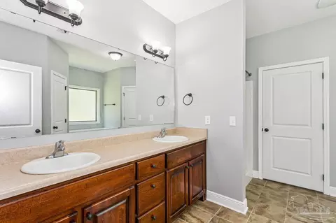 Entry Way - 5208 Parkside Dr, Pace, FL 32571 photo 2 of 2