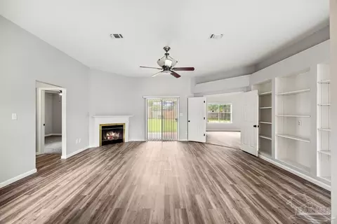 Living - 3456 Ashmore Ln, Pace, FL 32571 photo 2 of 7