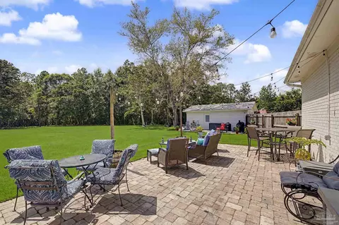 Exterior - 2145 Mykell Dr, Milton, FL 32583 photo 18 of 22