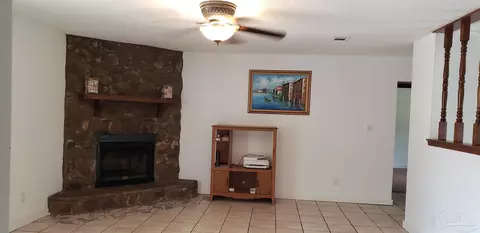 Living - 4200 Sablan Ln, Milton, FL 32583 photo 1 of 1