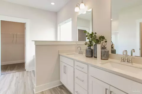 Entry Way - 4883 Eider Rd, Pace, FL 32571 photo 2 of 3