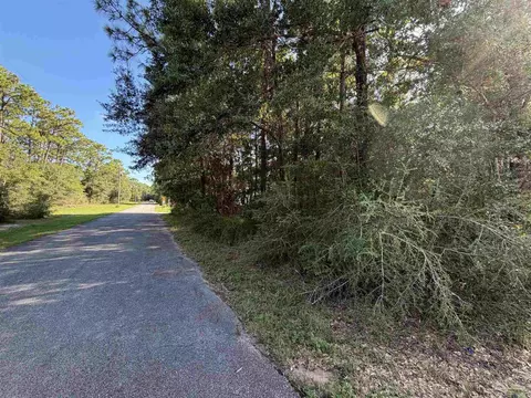 000 De La Rue Dr, Milton, FL 32583 photo 3