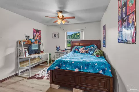 Bedroom - 4837 Skipper Ln, Pace, FL 32571 photo 2 of 3