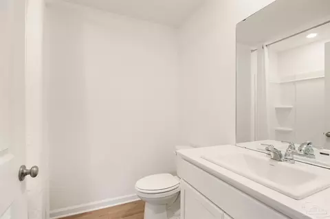 Bath - 4665 Eagles Ridge Rd, Pace, FL 32571 photo 1 of 1