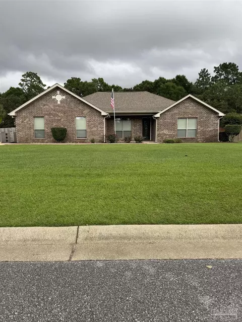 9104 Iron Gate Blvd, Milton, FL 32570