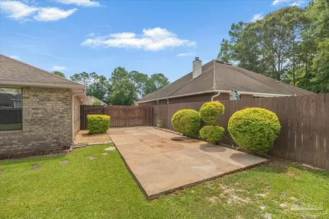 Exterior - 6077 Stonechase Blvd, Pace, FL 32571 photo 4 of 8
