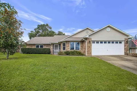 6853 Rickwood Dr, Pensacola, FL 32526