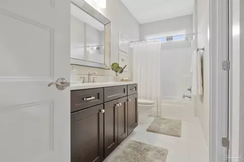 Bath - 5905 Augustine Dr, Pace, FL 32571 photo 6 of 10