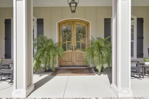 Exterior - 5905 Augustine Dr, Pace, FL 32571 photo 7 of 23