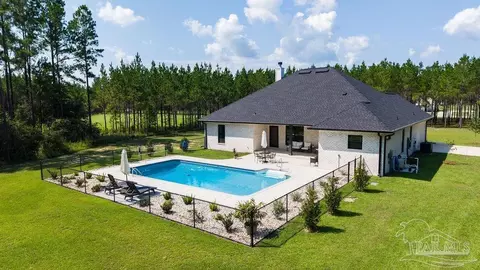 Exterior - 8992 Sage Forest Ln, Pace, FL 32571 photo 2 of 6