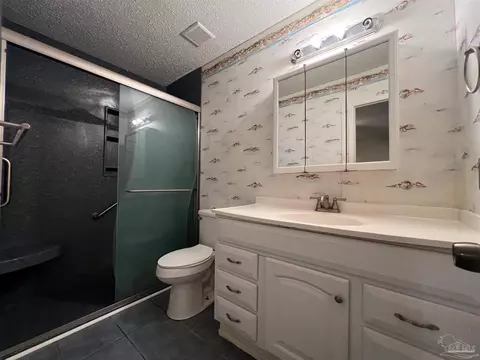 Bath - 4487 Nora Ave, Pace, FL 32571 photo 5 of 8