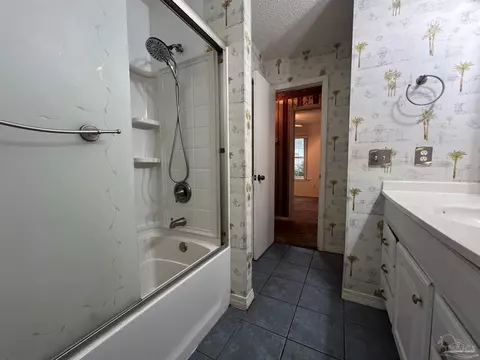 Bath - 4487 Nora Ave, Pace, FL 32571 photo 4 of 8