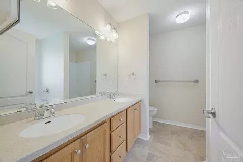 Bath - 4730 Spears St, Pace, FL 32571 photo 2 of 5