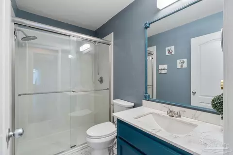 Bath - 3485 Wasatch Range Loop, Pensacola, FL 32526 photo 4 of 4
