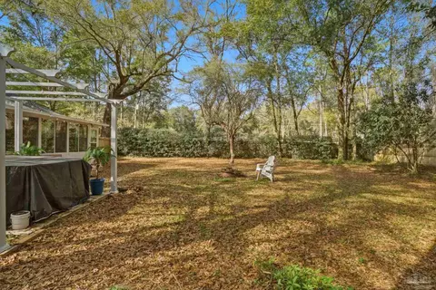 Exterior - 5140 Potomac Dr, Pace, FL 32571 photo 10 of 13