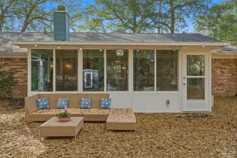 Exterior - 5140 Potomac Dr, Pace, FL 32571 photo 7 of 13