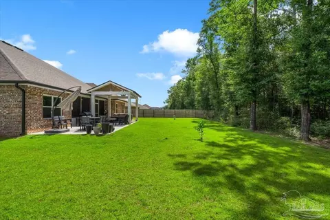 Exterior - 6474 Cedar Key Dr, Milton, FL 32570 photo 15 of 18