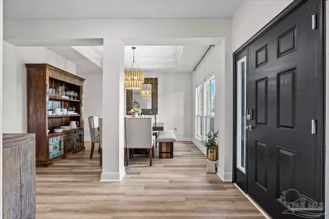 Entry Way - 6474 Cedar Key Dr, Milton, FL 32570 photo 2 of 9