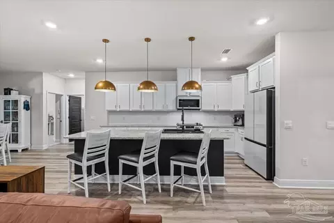 Kitchen - 6474 Cedar Key Dr, Milton, FL 32570 photo 6 of 6