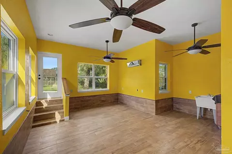 510 Riola Pl, Pensacola, FL 32506