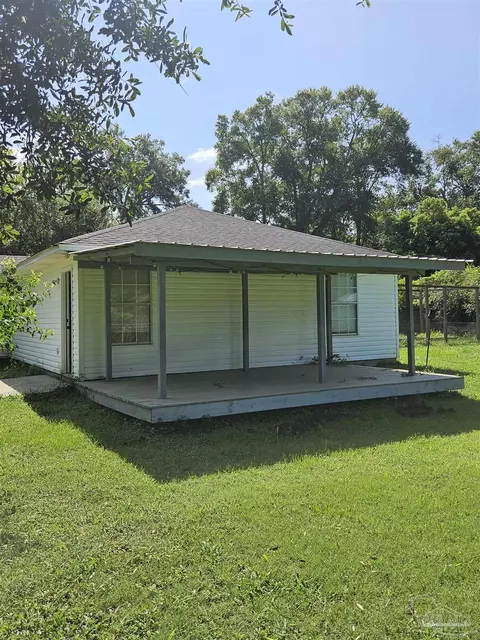 Exterior - 4271 Magnolia Oaks St, Pace, FL 32571 photo 4 of 5