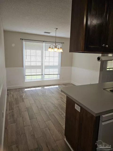 Dining - 4271 Magnolia Oaks St, Pace, FL 32571 photo 4 of 4