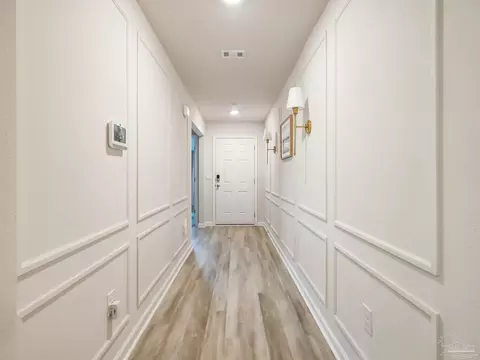 Entry Way - 4422 White Birch Ct, Pace, FL 32571 photo 4 of 4