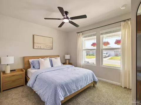 Bedroom - 4422 White Birch Ct, Pace, FL 32571 photo 4 of 6