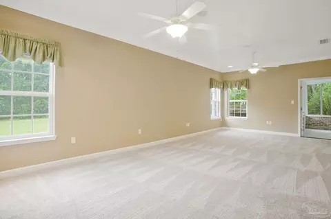 Living - 3848 Throne Ct, Milton, FL 32583 photo 7 of 8