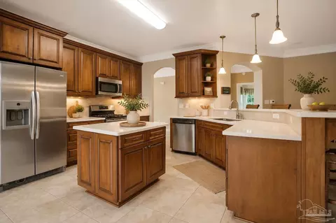 Kitchen - 3848 Throne Ct, Milton, FL 32583 photo 1 of 7