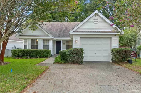 8024 Eastwood Ln, Pensacola, FL 32514