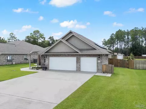 Exterior - 7971 Silver Maple Dr, Milton, FL 32583 photo 9 of 9