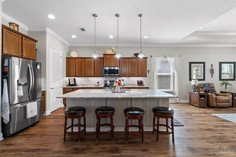 Kitchen - 7971 Silver Maple Dr, Milton, FL 32583 photo 2 of 3