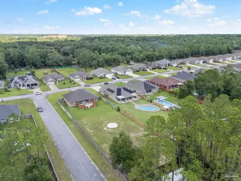 View/Area - 7971 Silver Maple Dr, Milton, FL 32583 photo 7 of 16
