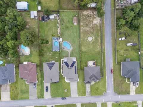 View/Area - 7971 Silver Maple Dr, Milton, FL 32583 photo 2 of 16