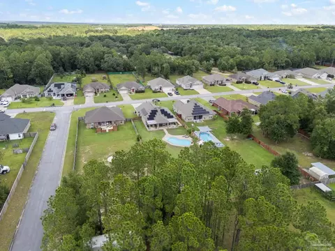View/Area - 7971 Silver Maple Dr, Milton, FL 32583 photo 5 of 16