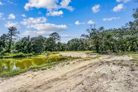 2032 Garcon Point Rd, Milton, FL 32583 photo 11