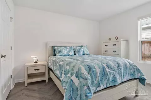 Bedroom - 6469 June Bug Dr, Milton, FL 32583 photo 5 of 7