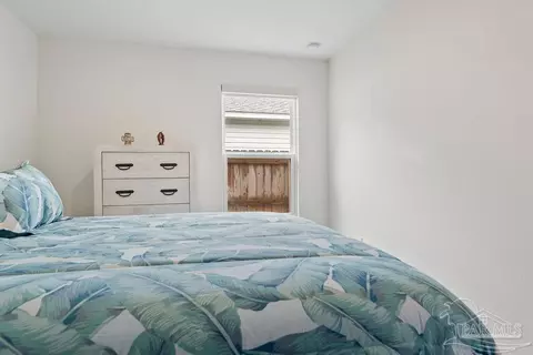 Bedroom - 6469 June Bug Dr, Milton, FL 32583 photo 3 of 7