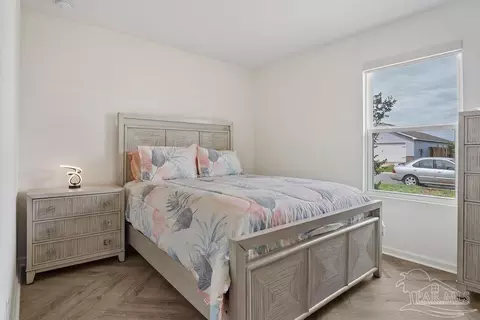 Bedroom - 6469 June Bug Dr, Milton, FL 32583 photo 2 of 7