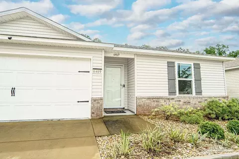 Exterior - 6469 June Bug Dr, Milton, FL 32583 photo 2 of 4