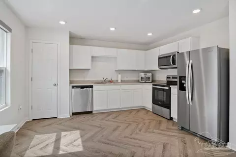 Kitchen - 6469 June Bug Dr, Milton, FL 32583 photo 1 of 1